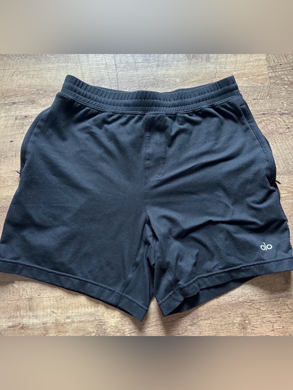 Alo men’s shorts
